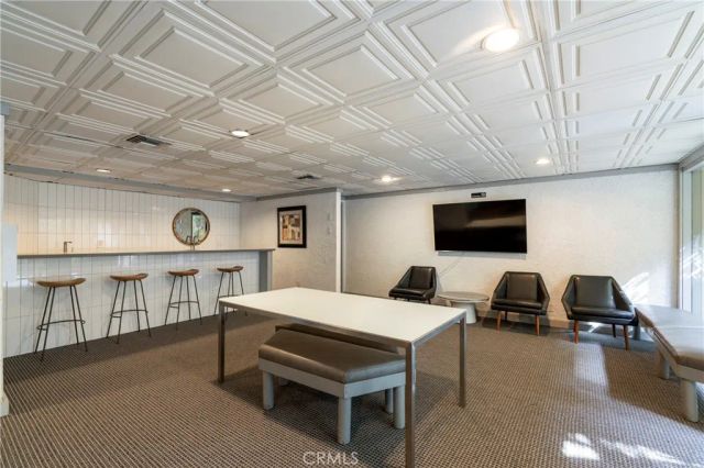 740 N Kings Road 208, West Hollywood, CA 90069