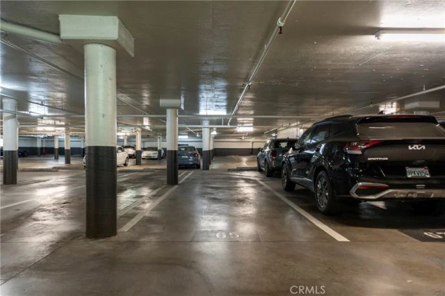 740 N Kings Road 208, West Hollywood, CA 90069