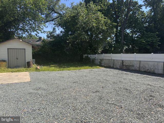 799 PLATINUM AVE, Baltimore, MD 21221