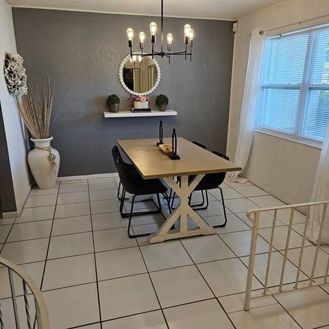 4325 NW 36th Way, Lauderdale Lakes, FL 33309