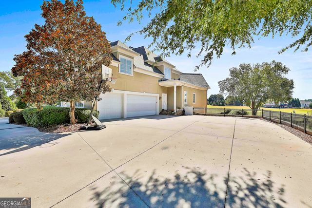 940 Winged Foot Trail, Fayetteville, GA 30215