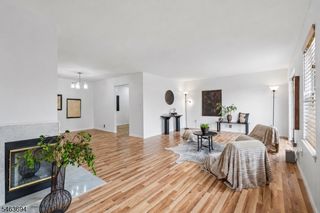 26 Seton Hall Dr, Newark City, NJ 07103