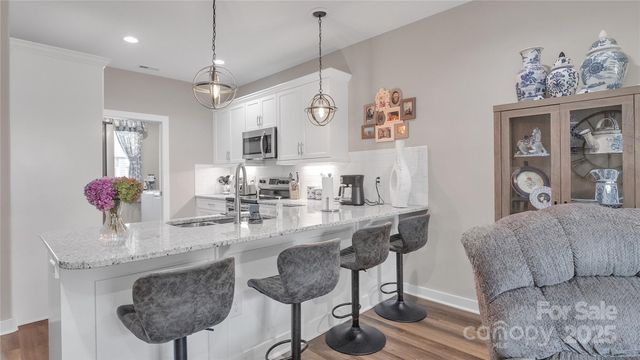 1508 28th Street Lane SE, Hickory, NC 28602