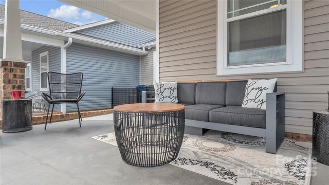 1508 28th Street Lane SE, Hickory, NC 28602