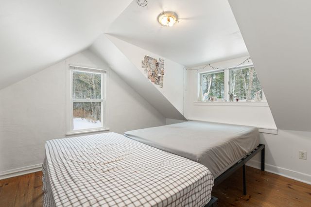 30 Back Street, Newfane, VT 05345