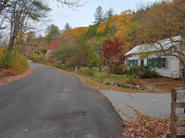 30 Back Street, Newfane, VT 05345