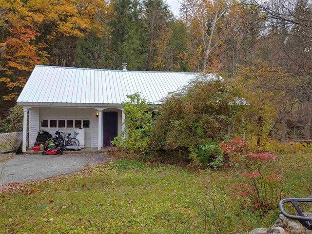 30 Back Street, Newfane, VT 05345