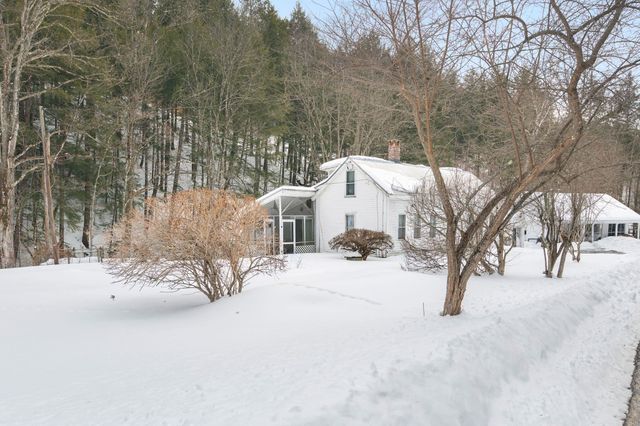 30 Back Street, Newfane, VT 05345