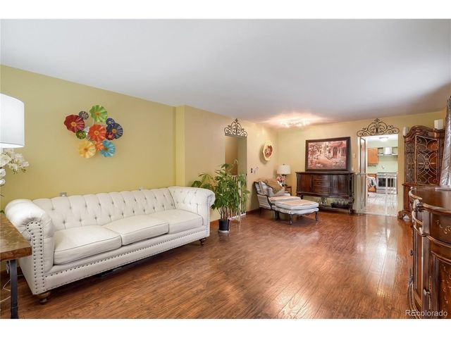1540 S Wolcott Ct, Denver, CO 80219