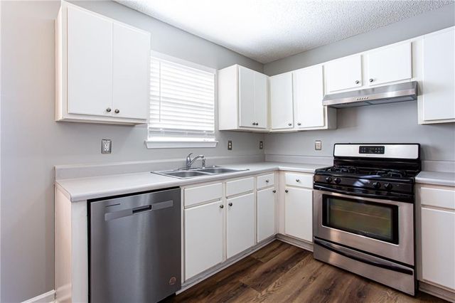 1016 Field View Drive, Mcdonough, GA 30253