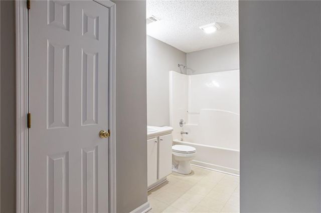 1016 Field View Drive, Mcdonough, GA 30253