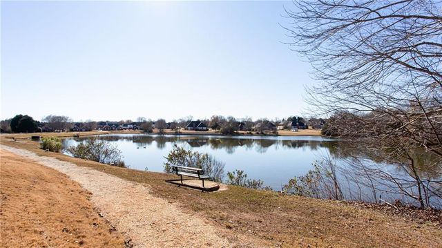 1016 Field View Drive, Mcdonough, GA 30253