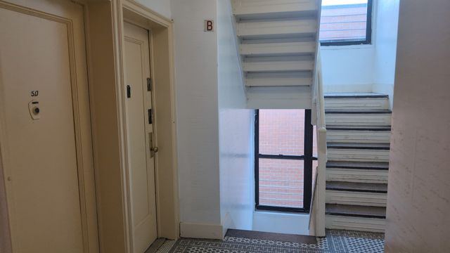 13639 41st Ave Apt 5D, New York City, NY 11355