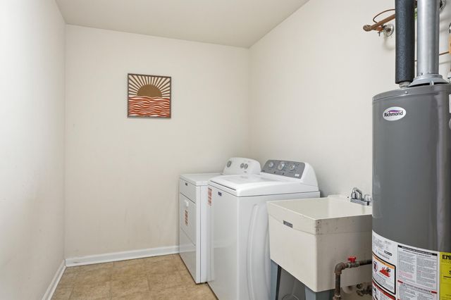 7654 Monroe Street, Merrillville, IN 46410