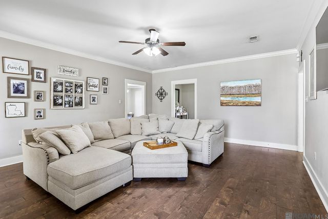 12133 Wickwood Ave, Baton Rouge, LA 70818