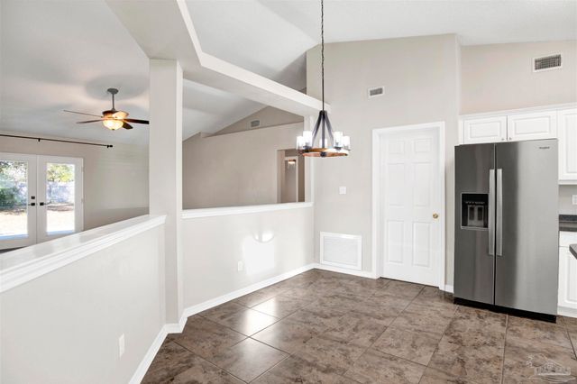 512 Batten Blvd, Pensacola, FL 32507