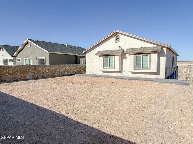 14338 Kayla Mia Drive, El Paso, TX 79938