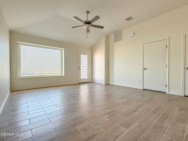 14338 Kayla Mia Drive, El Paso, TX 79938