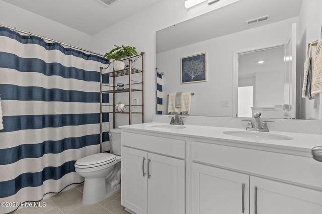 158 Woodsrun Street, Raeford, NC 28376