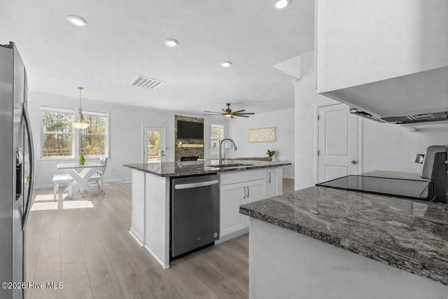 158 Woodsrun Street, Raeford, NC 28376
