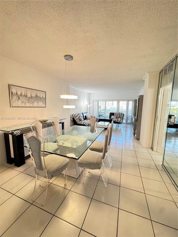 300 Bayview Dr 509, Sunny Isles Beach, FL 33160