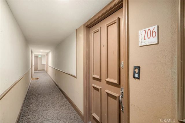 698 S Berendo 206, Los Angeles, CA 90005