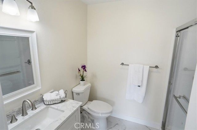 9605 Sepulveda Boulevard 5, North Hills (los Angeles), CA 91343