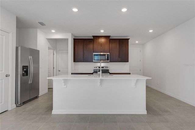 1122 BRADFORD PARK DRIVE, Ormond Beach, FL 32174