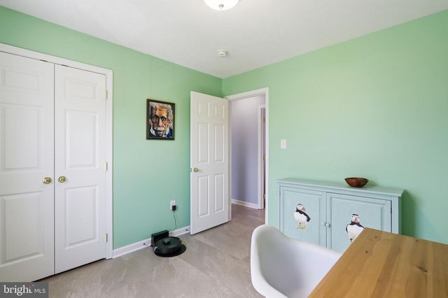 508 THOMPSON ST, Strasburg, VA 22657