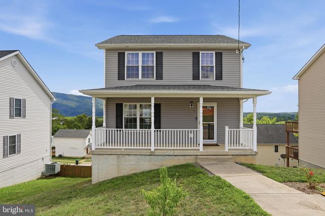 508 THOMPSON ST, Strasburg, VA 22657