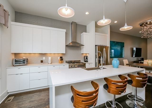 804 13th Ave, S, Nashville, TN 37203