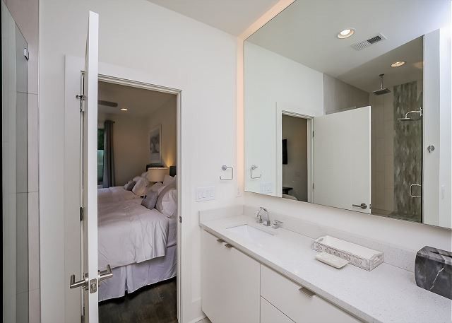 804 13th Ave, S, Nashville, TN 37203