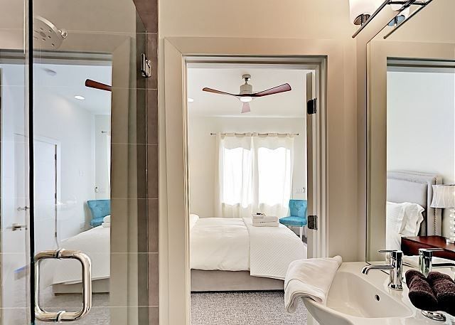 804 13th Ave, S, Nashville, TN 37203