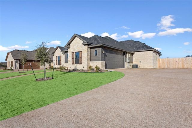 10217 Castleberry Lane, Waco, TX 76712