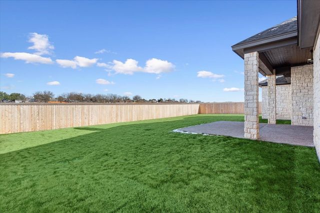 10217 Castleberry Lane, Waco, TX 76712