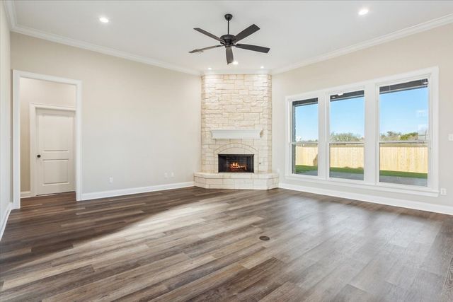 10217 Castleberry Lane, Waco, TX 76712