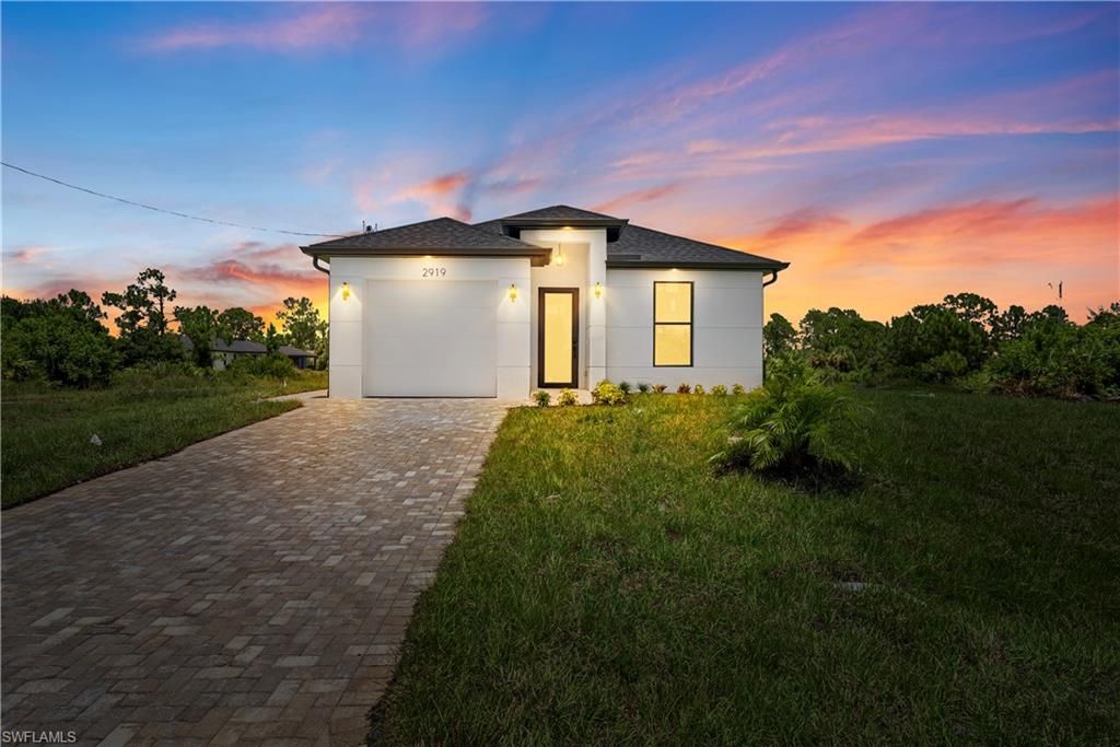 2919 Meadow RD, Lehigh Acres, FL 33974