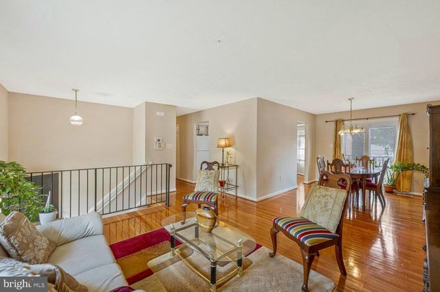 11823 SYLVIA DR, Clinton, MD 20735