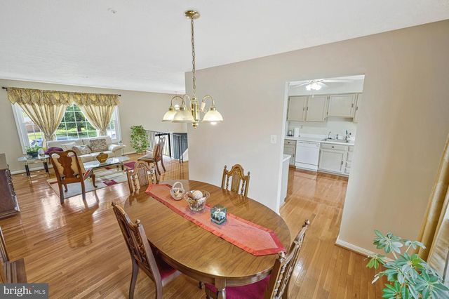 11823 SYLVIA DR, Clinton, MD 20735