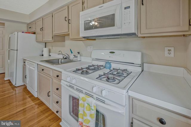 11823 SYLVIA DR, Clinton, MD 20735