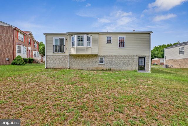 11823 SYLVIA DR, Clinton, MD 20735