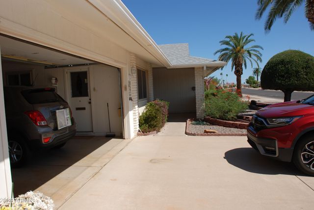 10826 W MEADE Drive, Sun City, AZ 85351