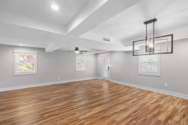 809 Gonzales Drive, Dothan, AL 36305