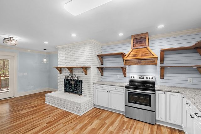 809 Gonzales Drive, Dothan, AL 36305