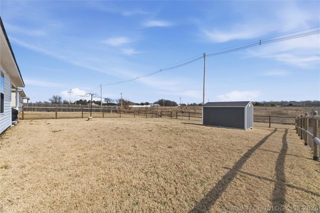 14437 N 76th East Avenue, Collinsville, OK 74021