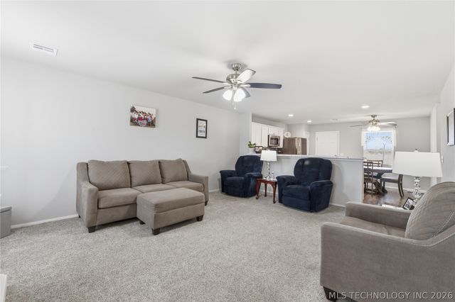 14437 N 76th East Avenue, Collinsville, OK 74021