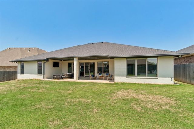 4312 NW 153rd Street, Edmond, OK 73013
