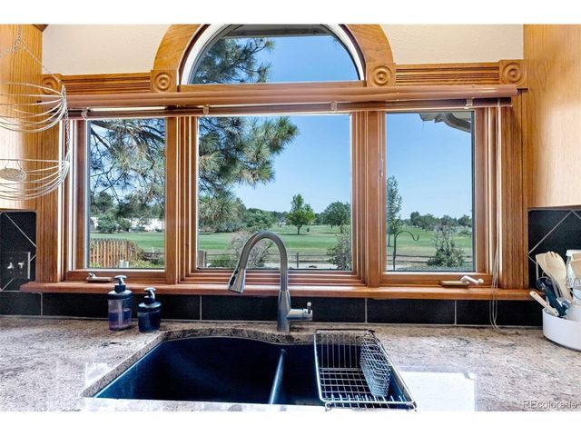 1147 Twin Peaks Cir, Longmont, CO 80503