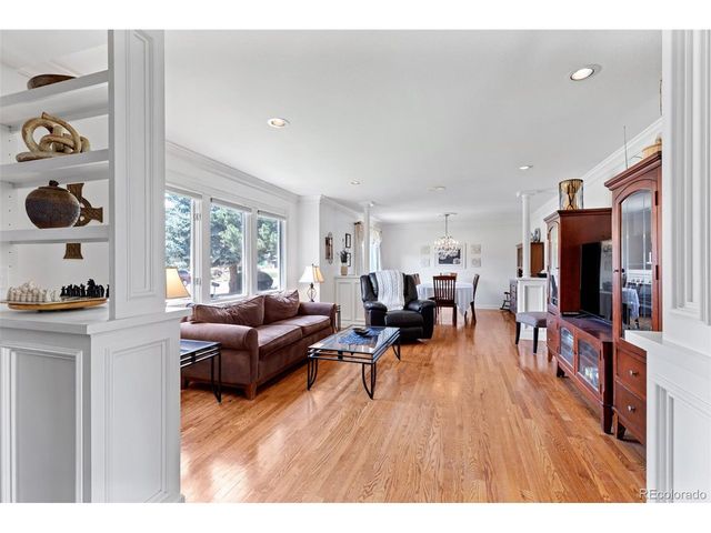 1147 Twin Peaks Cir, Longmont, CO 80503