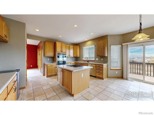 5904 S Ukraine Street, Aurora, CO 80015